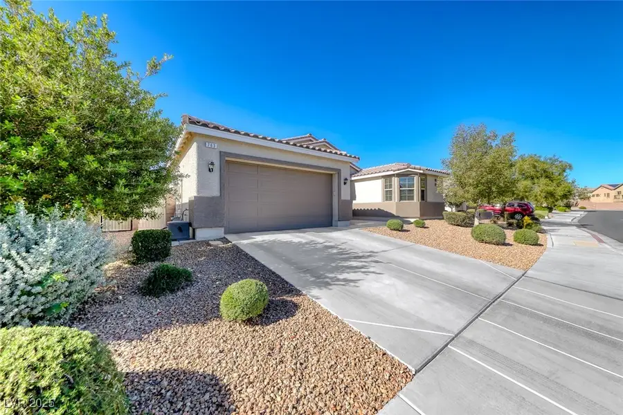 763 N Arroyo Grande Boulevard, Henderson, NV 89014 - Image #3