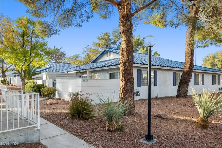 2141 Twickenham Place #D, Las Vegas, NV 89108 - Image #2