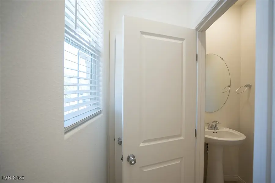 3765 Osiris Avenue, Henderson, NV 89044 - Image #2
