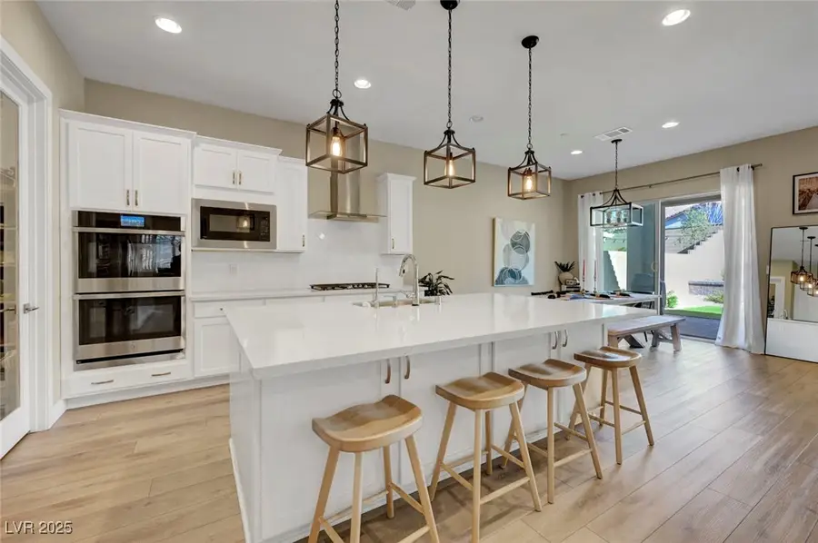 552 Comodo Street, Henderson, NV 89011 - Image #3