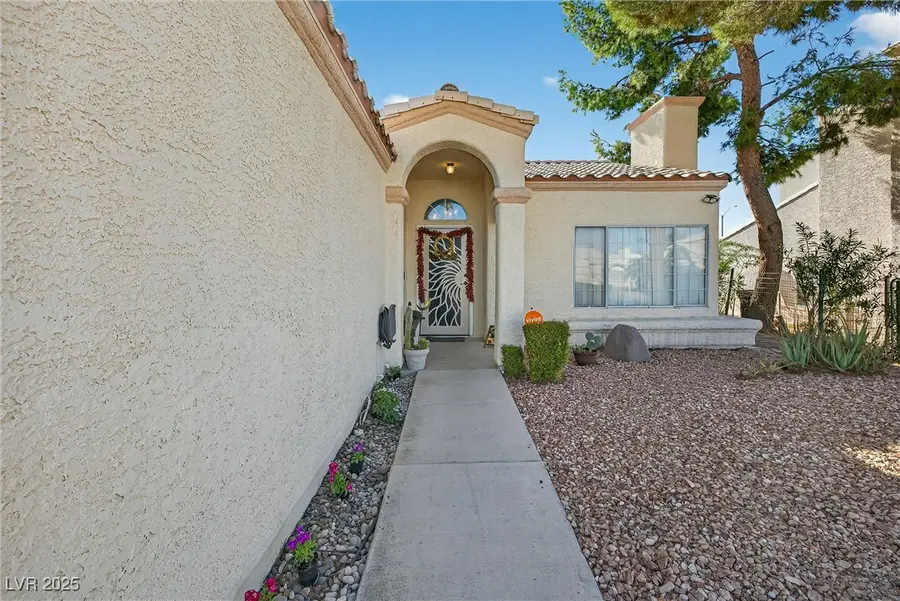 2823 Mayfair Avenue, Henderson, NV 89074 - Image #3