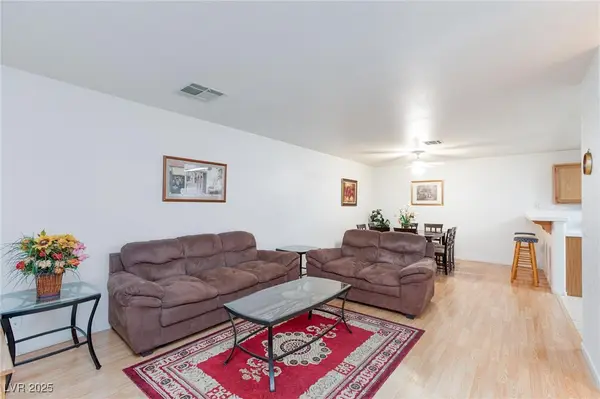 3673 Ian Thomas Street #102, Las Vegas, NV 89129