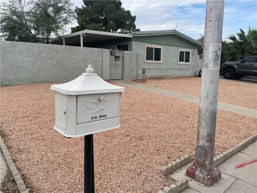 149 Sir Thomas Drive, Las Vegas, NV 89110 - Image #3