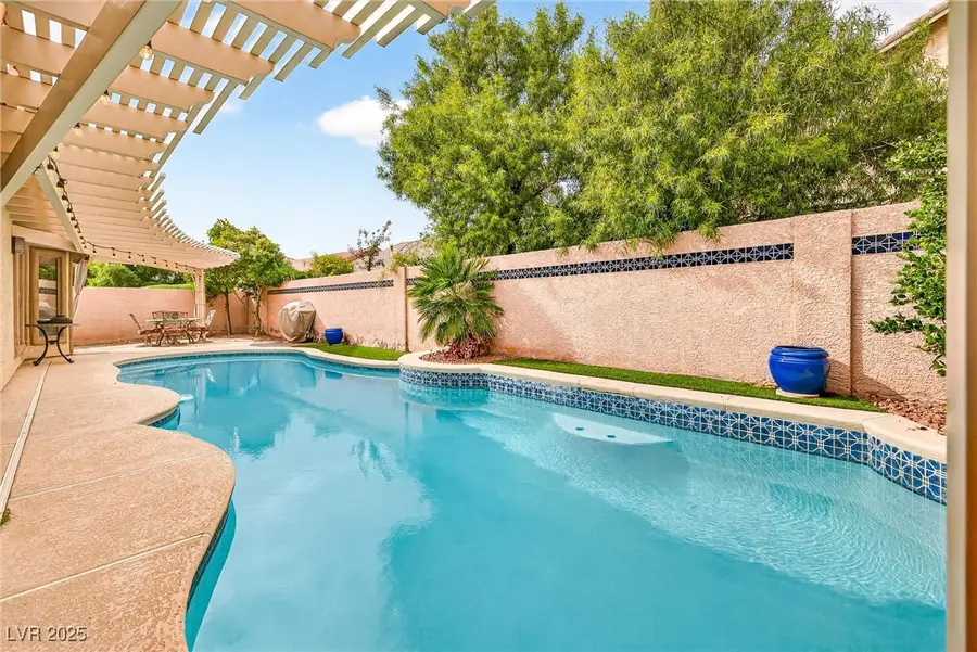 3054 Emerald Wind Street, Henderson, NV 89052 - Image #2