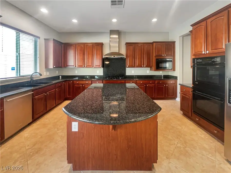 2416 Antrim Irish Drive, Henderson, NV 89044 - Image #2