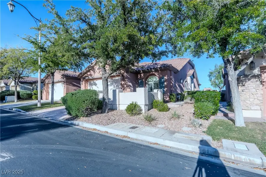 136 Pioneer Peak Place, Las Vegas, NV 89138 - #2