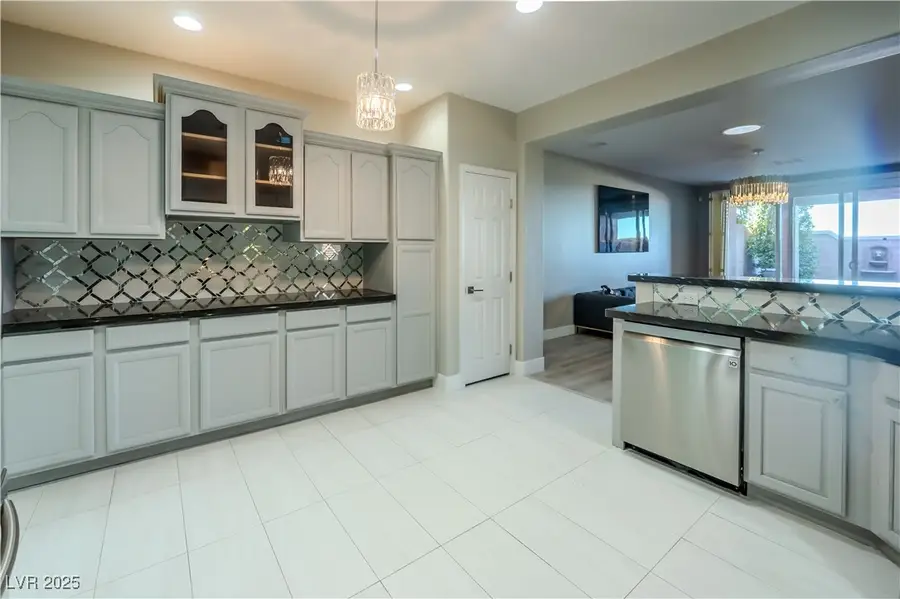 136 Pioneer Peak Place, Las Vegas, NV 89138 - #3