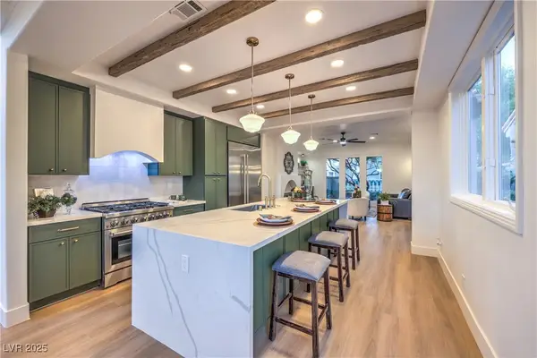 8200 Horseshoe Bend Lane, Las Vegas, NV 89113