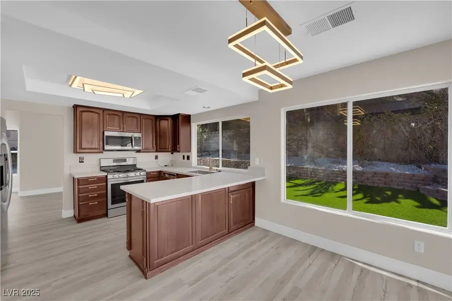 2849 Huber Heights Drive, Las Vegas, NV 89128 - Image #2