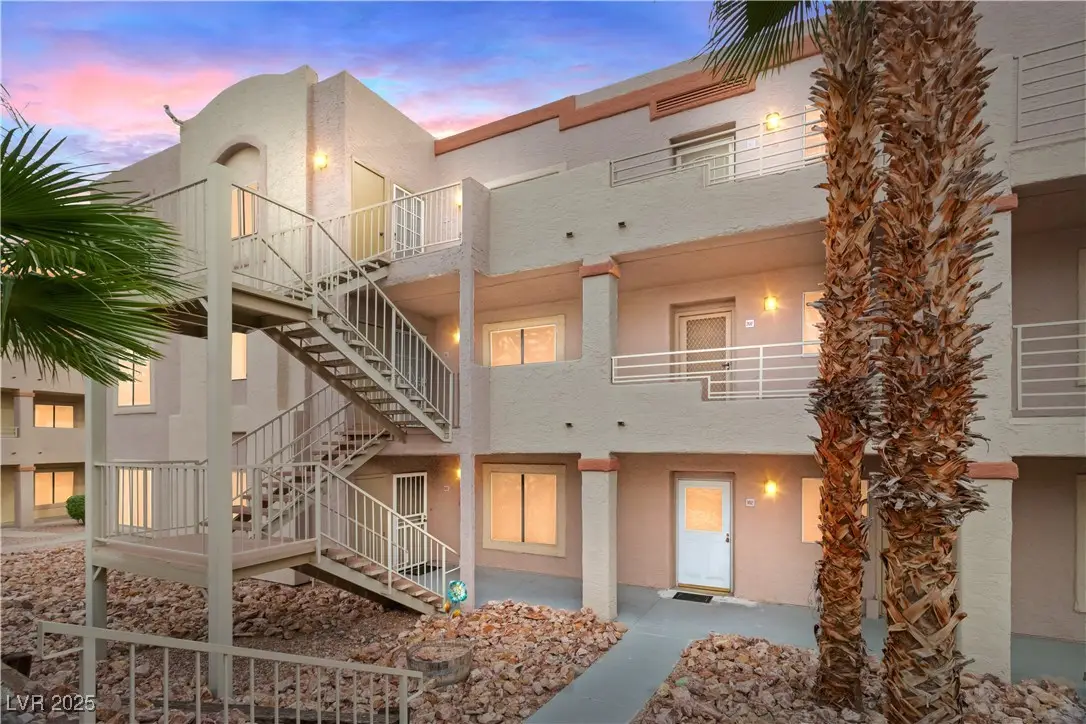2044 Mesquite Lane #302, Laughlin, NV 89029 - Image #1