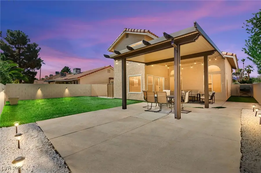 98 Quiet Desert Lane, Henderson, NV 89074 - Image #2