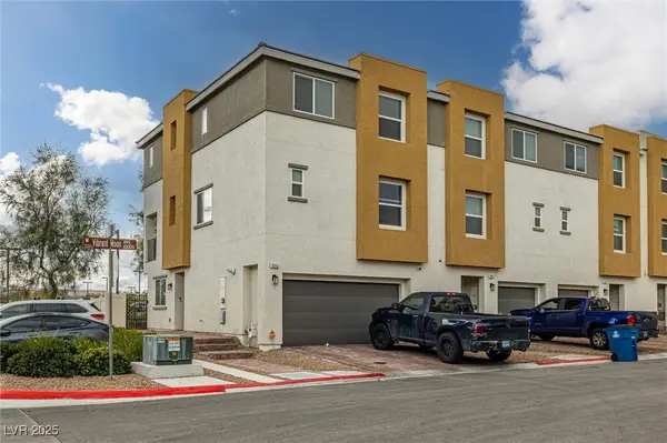 10063 Vibrant Moon Avenue, Las Vegas, NV 89129