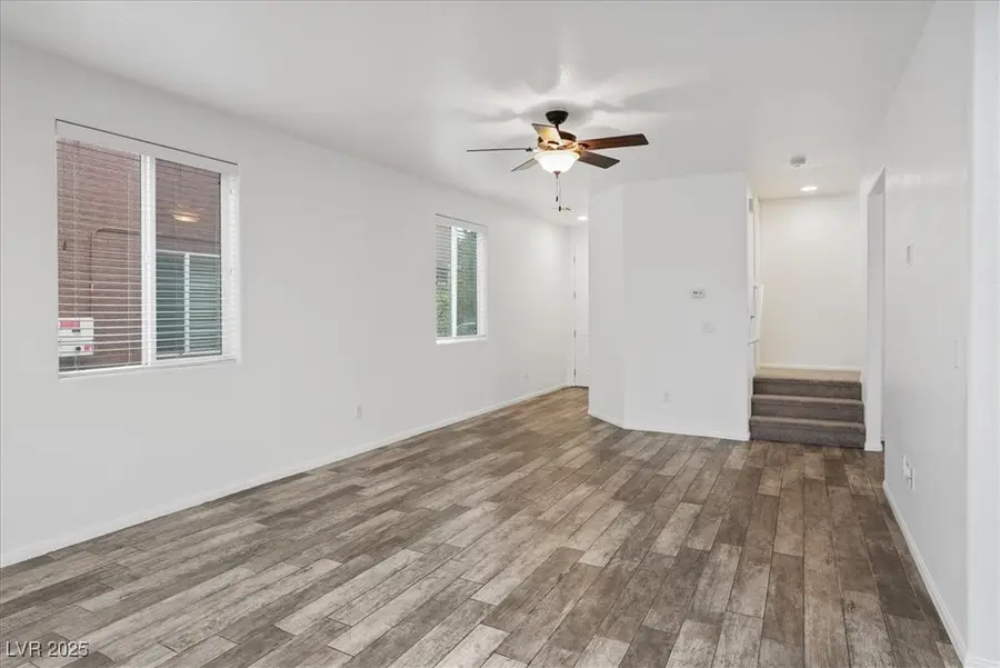 796 Bending Wolf Avenue, Las Vegas, NV 89178 - Image #3