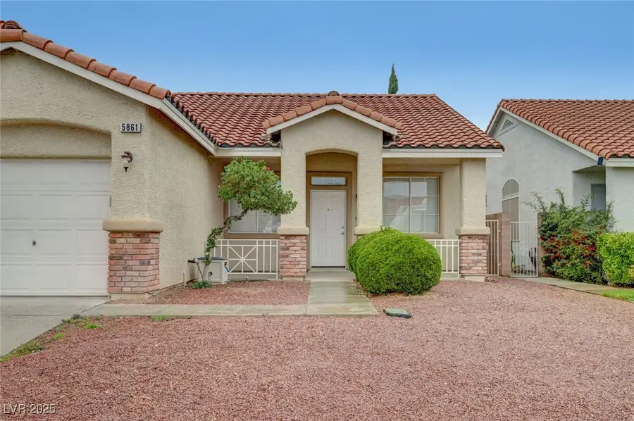 5861 Lost Valley Street, Las Vegas, NV 89113 - Image #3