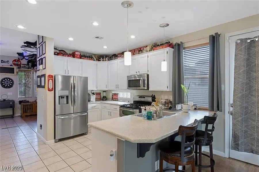 9852 Altadena Street, Las Vegas, NV 89183 - Image #3