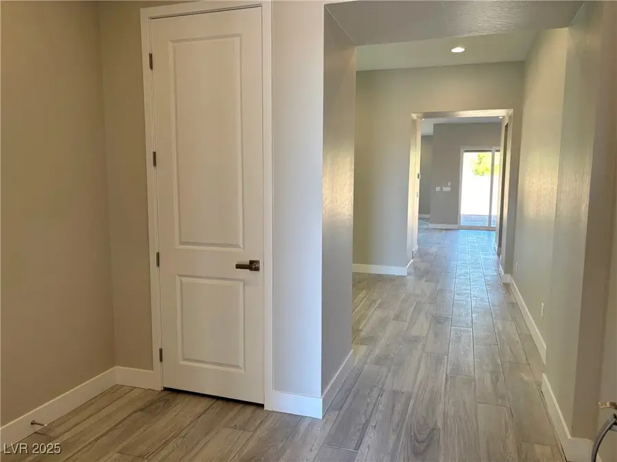 7710 Pirouette Avenue, Las Vegas, NV 89178 - Image #3