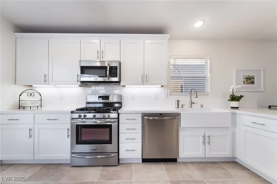 3199 Moon Beam Avenue, Henderson, NV 89052 - Image #2