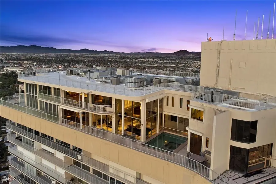 3111 Bel Air Drive #28C, Las Vegas, NV 89109 - Image #2