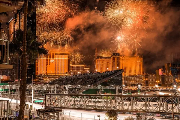 205 E Harmon Avenue #406, Las Vegas, NV 89169