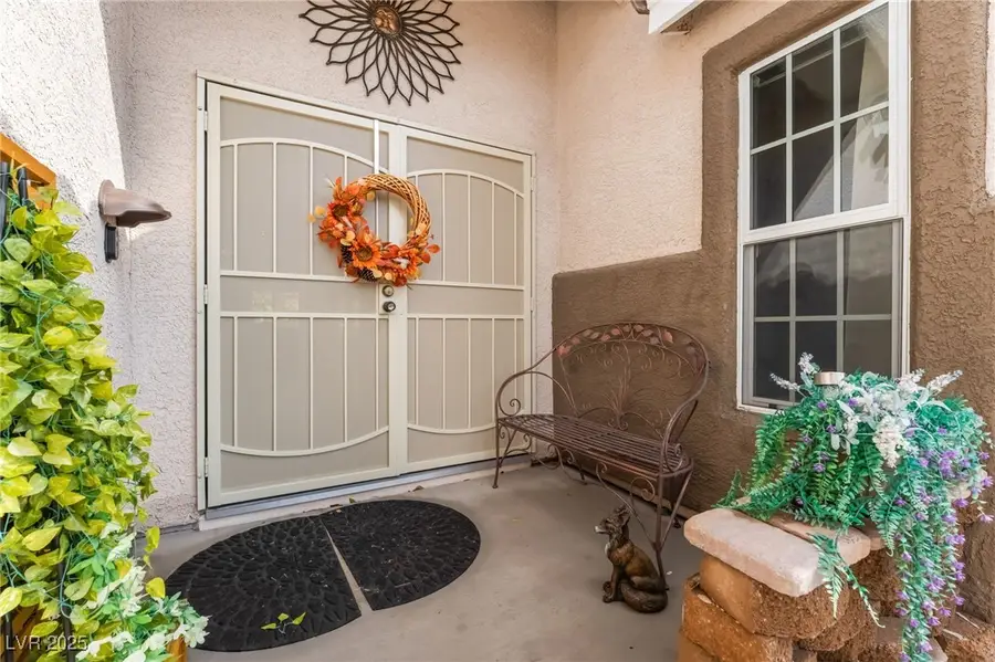 5832 Pirate Ship Drive, North Las Vegas, NV 89031 - Image #2