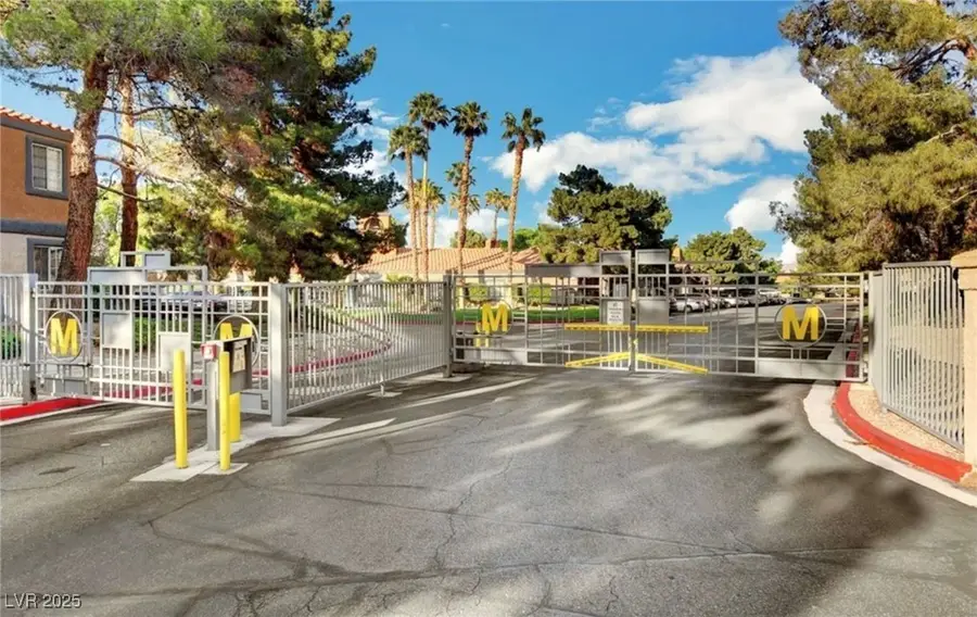 220 Mission Newport Lane #201, Las Vegas, NV 89107 - Image #2