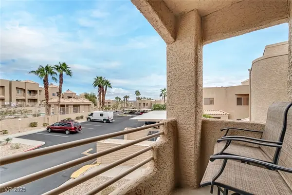 2221 Bay Club Drive #202, Laughlin, NV 89029