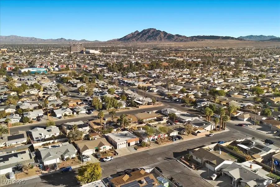 5154 Brownwood Avenue, Las Vegas, NV 89122 - Image #3