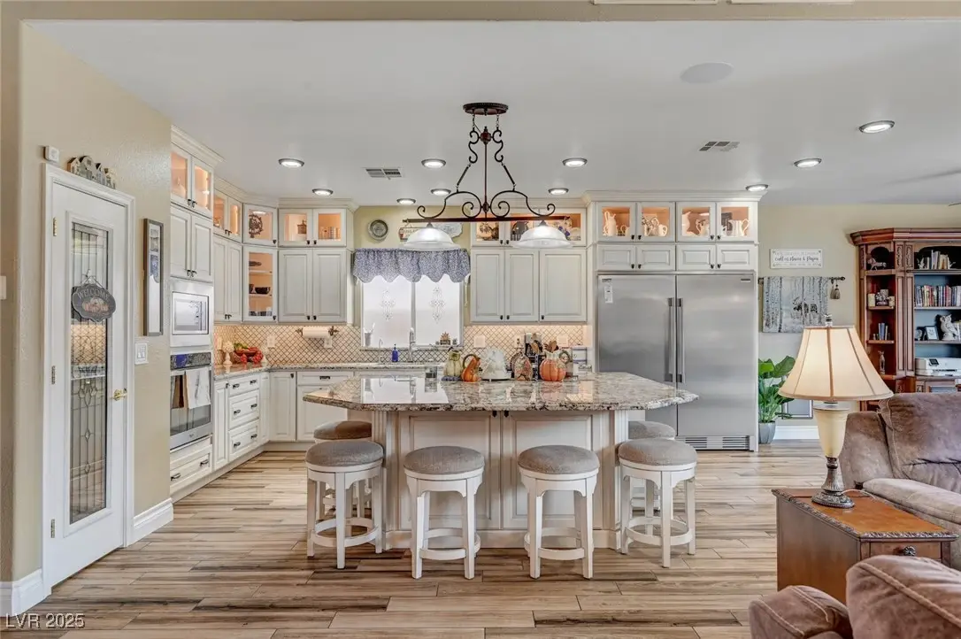 10555 Refugio Street, Las Vegas, NV 89141 - Image #1