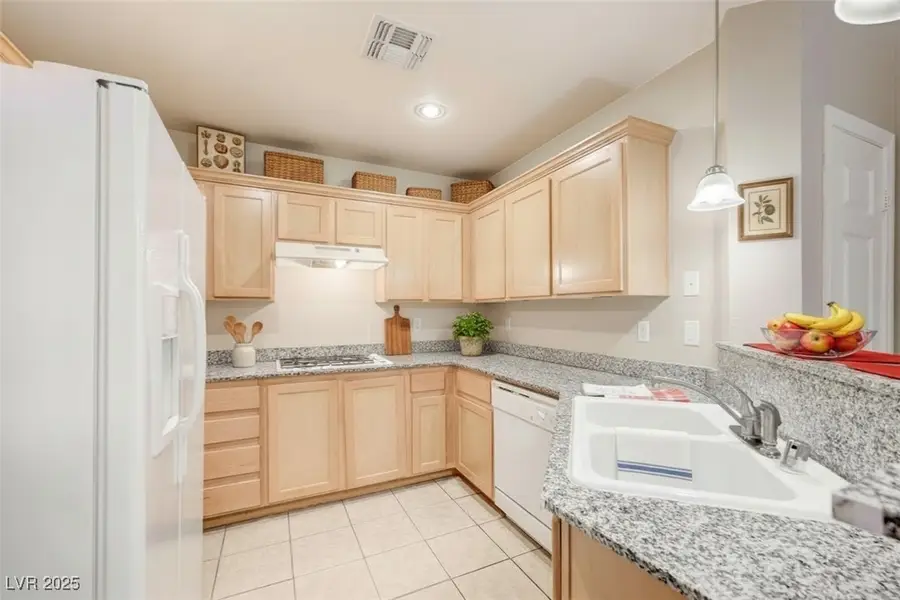 71 E Agate Avenue #206, Las Vegas, NV 89123 - Image #2