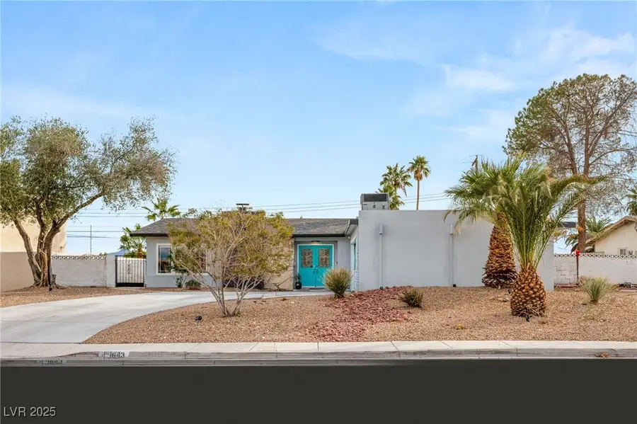 1643 Golden Arrow Drive, Las Vegas, NV 89169 - Image #2