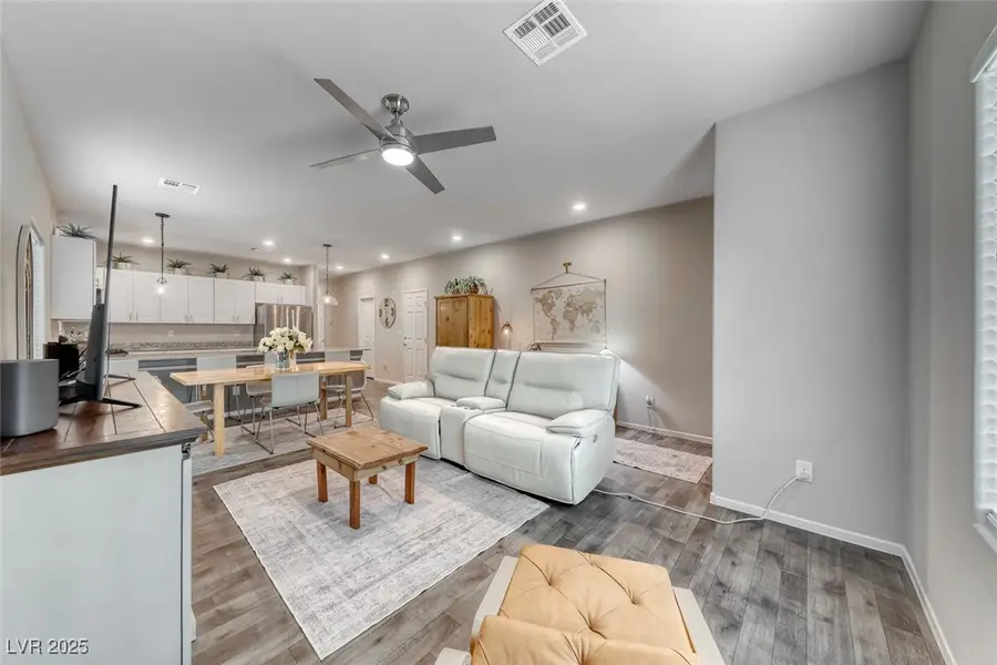 7529 Garnet Moon Street, North Las Vegas, NV 89084 - Image #3