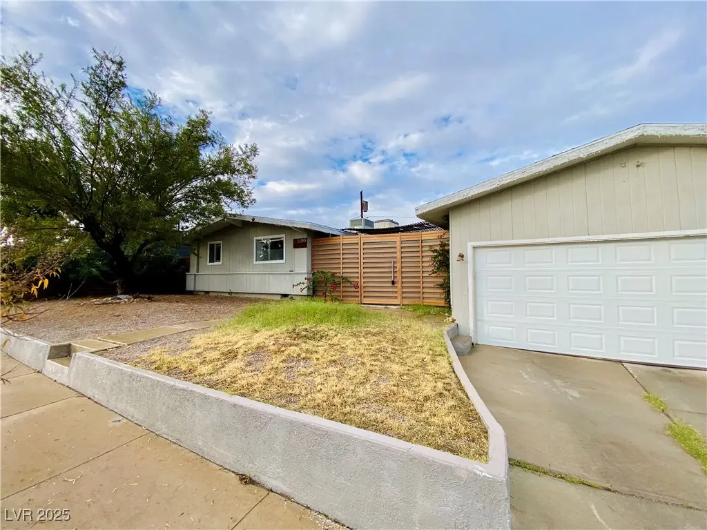 5310 Evergreen Avenue, Las Vegas, NV 89107 - Image #1