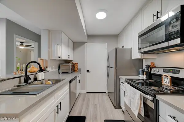 5260 Mission Monterey Lane #105, Las Vegas, NV 89107