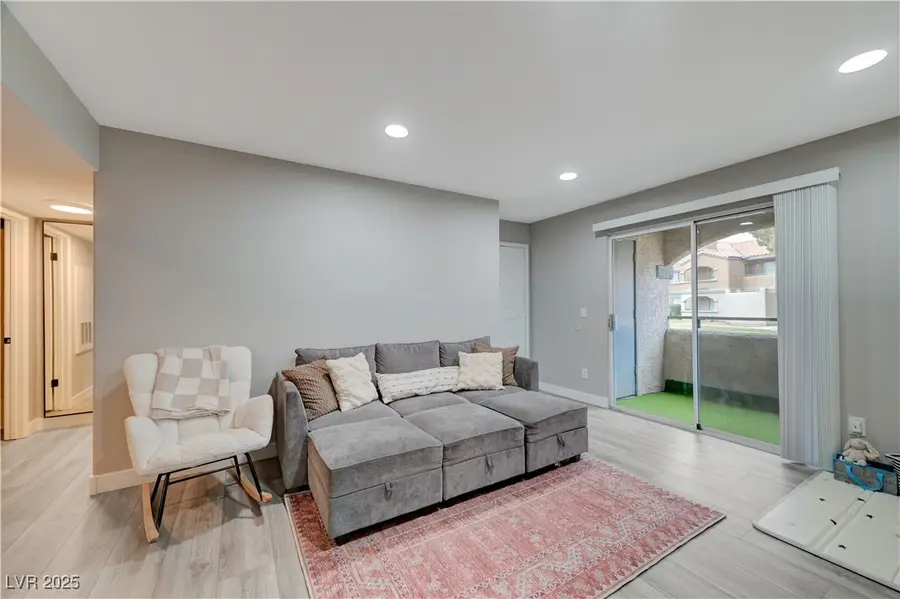 5260 Mission Monterey Lane #105, Las Vegas, NV 89107 - Image #2