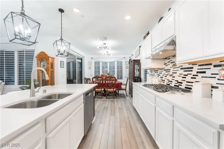 9985 Blackbark Court, Las Vegas, NV 89166 - Image #2