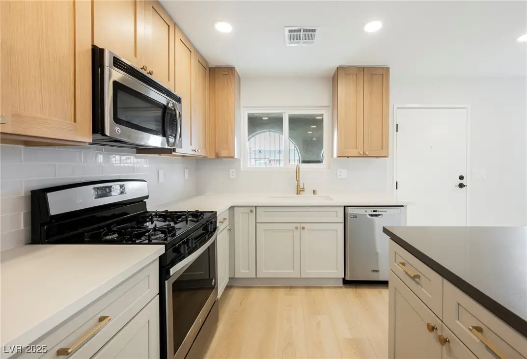 243 Kirk Avenue, Henderson, NV 89015 - Image #1