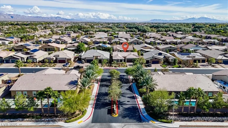 7072 Arabian Ridge Street, Las Vegas, NV 89131 - Image #2