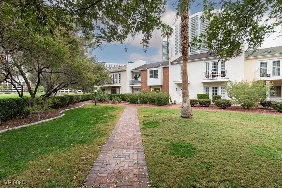 566 Tam O Shanter, Las Vegas, NV 89109 - Image #3