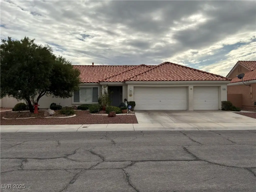 7801 Safari Lane, Las Vegas, NV 89129 - Image #1