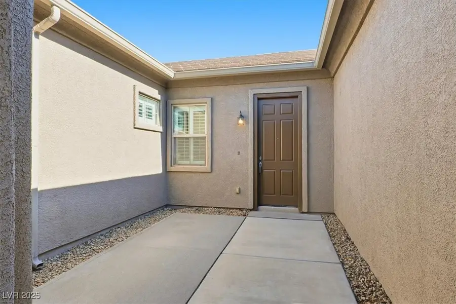 208 Palmetto Pointe Drive, Henderson, NV 89012 - Image #3
