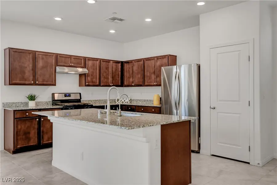 10781 San Millan Avenue, Las Vegas, NV 89166 - Image #3