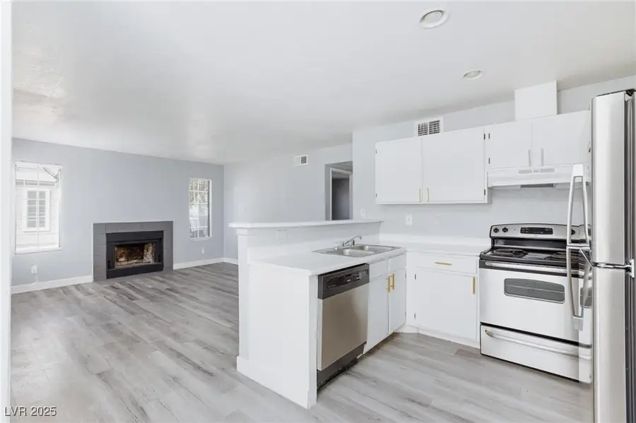 4170 E Tonopah Avenue, Las Vegas, NV 89115 - Image #3