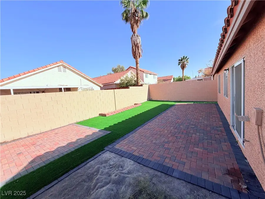 6386 Cedar Breaks Avenue, Las Vegas, NV 89156 - Image #2
