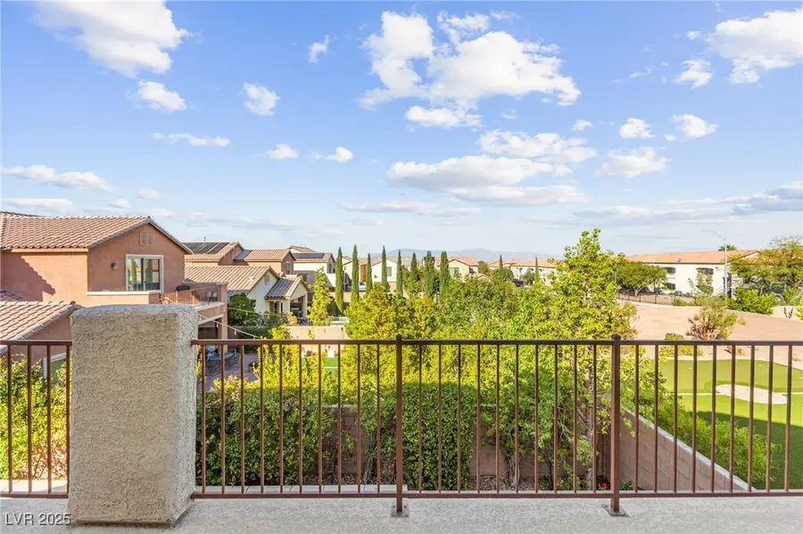 8112 Nottingham Hill Lane, Las Vegas, NV 89113 - Image #3