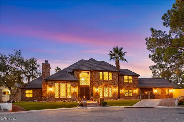 2001 Diamond Bar Drive, Las Vegas, NV 89117