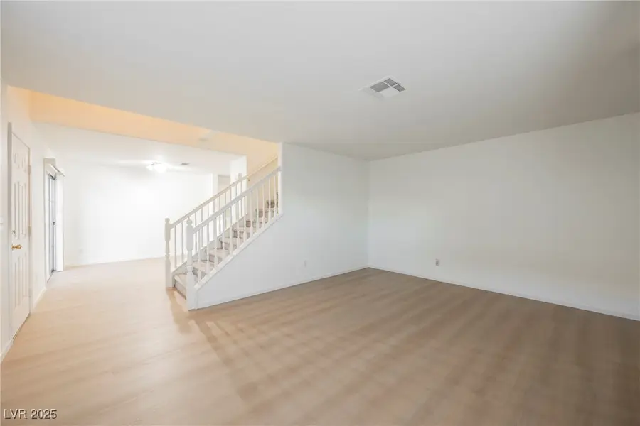 900 Radiant Star Street, Las Vegas, NV 89145 - Image #3