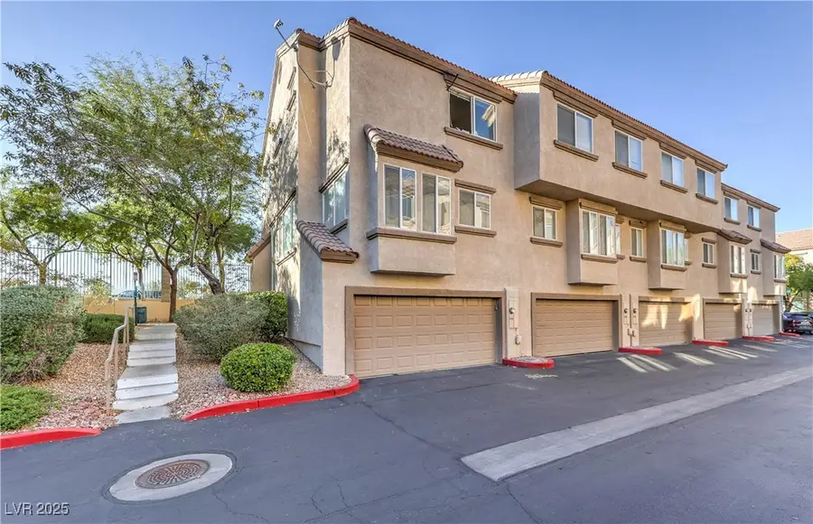 1501 Faldo Street, Las Vegas, NV 89128 - Image #2