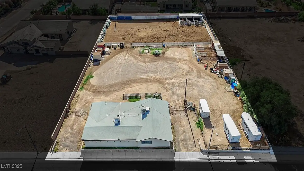 95 E Windmill Lane, Las Vegas, NV 89123 - Image #1