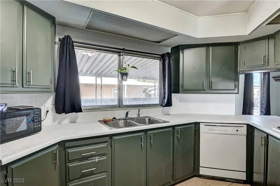 3529 Allegheny Drive, Las Vegas, NV 89122 - Image #2
