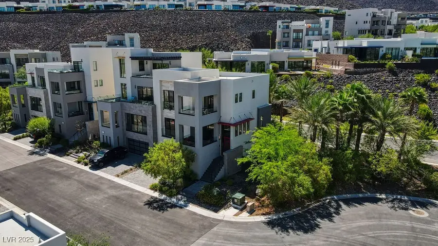 1237 Starview Peak Court, Henderson, NV 89012 - Image #2